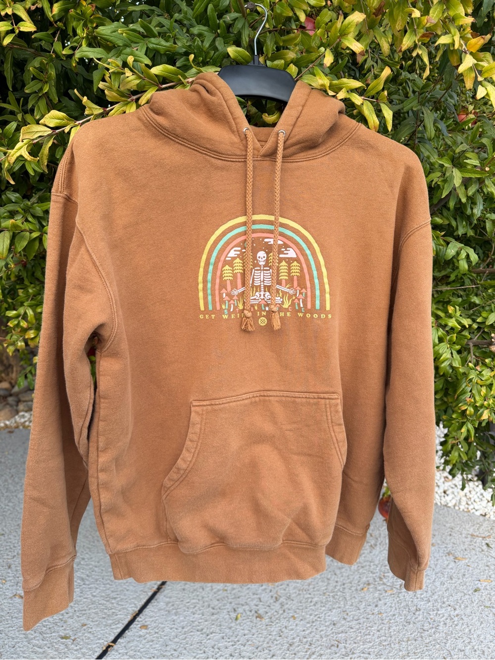 Men's Brown Graphic Pullover Hoodie - Skeleton Rainbow Design size M gently us